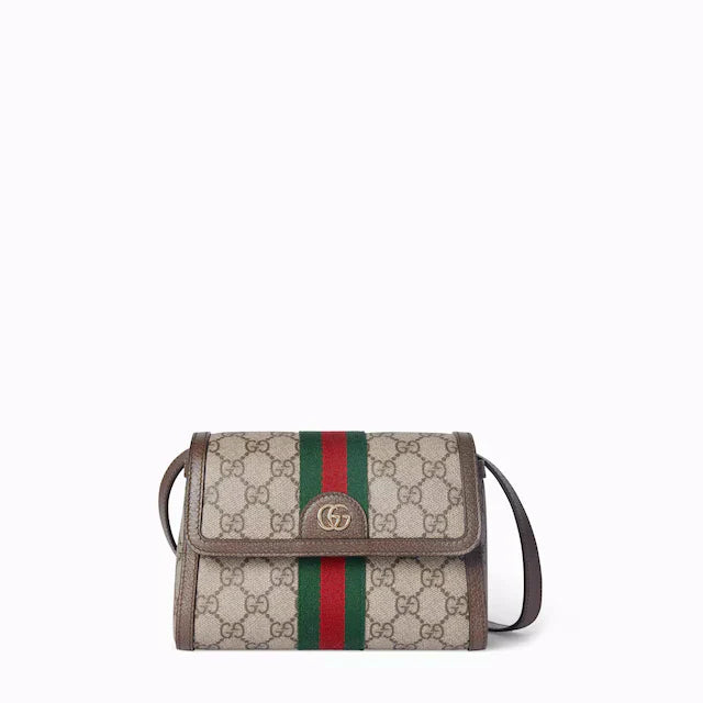 838481_FAE0P_9746_001_065_0000_Light