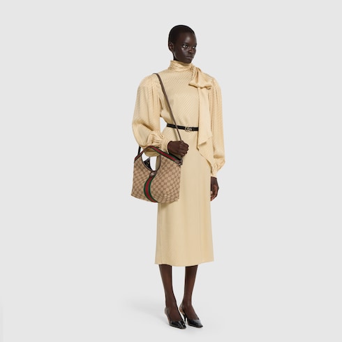 The Classic Tote - Small Leather Shoulder Bag with Refined Hardware