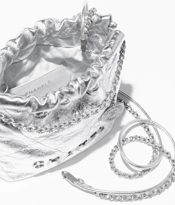 CHANEL 22 Mini Handbag