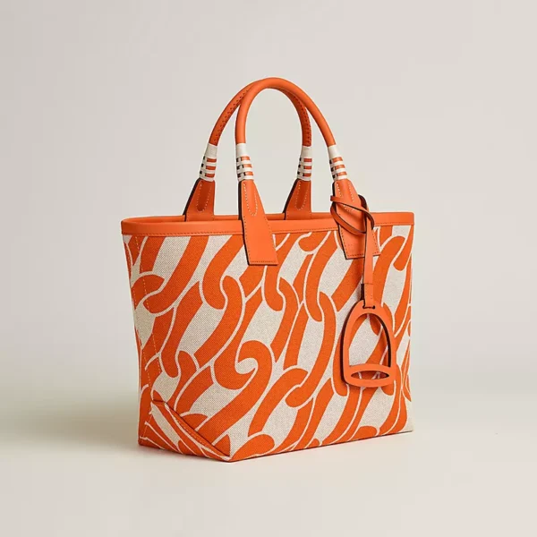 Steeple 25 bag